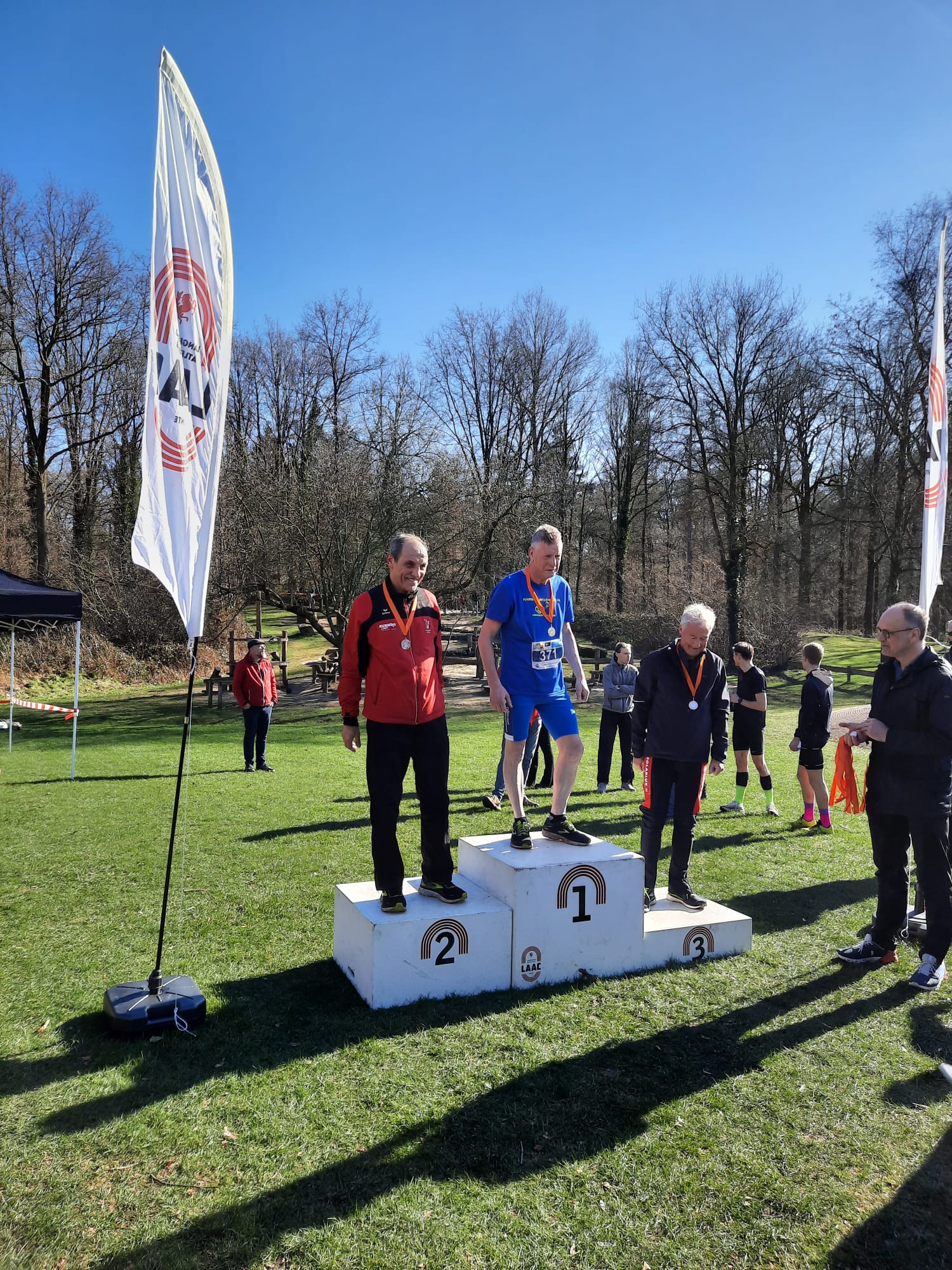 Je bent trainer en komt zelf terecht op het podium....HOE DAN ?